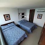 Apartamentos frente al Mar